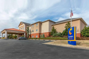 Гостиница Comfort Suites Batesville  Бейтсвилл